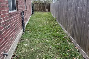 3011 Grovewick Ln, Dickinson, TX 77539 - Photo 24