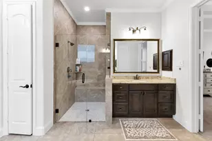 214 Reynosa Ct, Pinehurst, TX 77362 - Photo 28