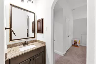 214 Reynosa Ct, Pinehurst, TX 77362 - Photo 38