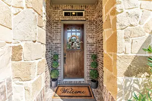 214 Reynosa Ct, Pinehurst, TX 77362 - Photo 10
