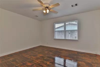 114 Persimmon Lane, Lake Jackson, TX 77566 - Photo 24
