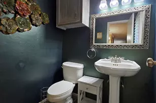 1730 Ave C, El Campo, TX 77437 - Photo 24