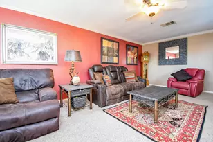 1730 Ave C, El Campo, TX 77437 - Photo 12