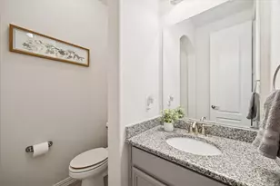 2423 Flowering Brook Ln, Sugar Land, TX 77479 - Photo 18