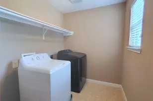 1206 Larks Trace Ln, Houston, TX 77090 - Photo 20