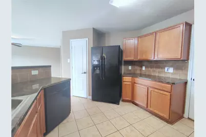 1206 Larks Trace Lane, Houston, TX 77090 - Photo 10