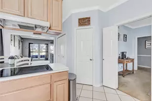 906 W Via Dora Ct, Crosby, TX 77532 - Photo 10