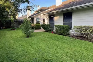 3307 Rushwood Ln, Sugar Land, TX 77479 - Photo 14