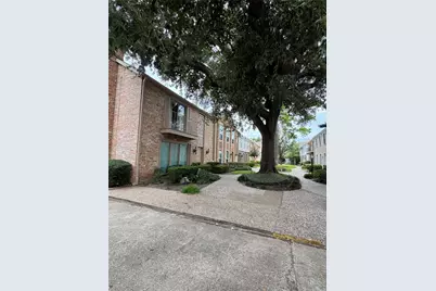 2323 Augusta Drive #20, Houston, TX 77057 - Photo 2