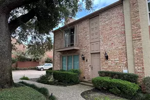 2323 Augusta Dr, Houston, TX 77057 - Photo 2