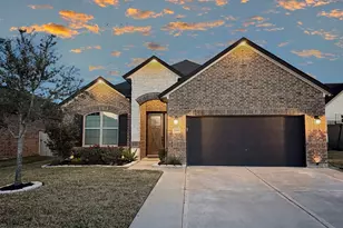 2191 Clements Shore Ln, La Porte, TX 77571 - Photo 1