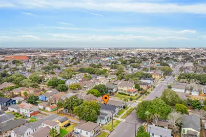 2005 37th Street, Galveston, TX 77550 - Photo 20