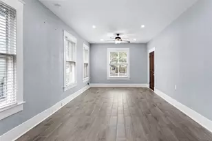 2005 37th St, Galveston, TX 77550 - Photo 6