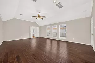 2726 Martinec Dr, Pearland, TX 77584 - Photo 14