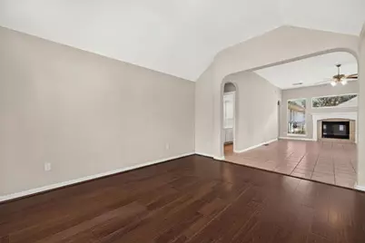 2726 Martinec Drive, Pearland, TX 77584 - Photo 6