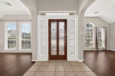 2726 Martinec Drive, Pearland, TX 77584 - Photo 4