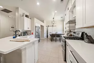 8111 Little Scarlet St, Conroe, TX 77385 - Photo 10