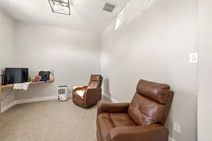 8111 Little Scarlet St, Conroe, TX 77385 - Photo 4