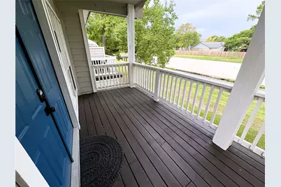 111 Dunbar Estates Drive #702, Friendswood, TX 77546 - Photo 8