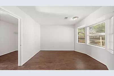 5411 Lorraine Drive, Baytown, TX 77521 - Photo 4