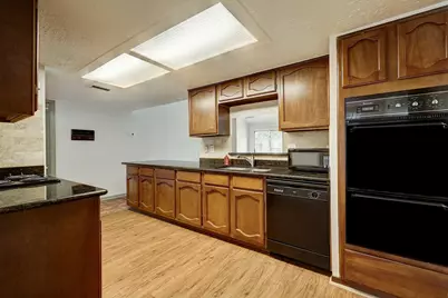 1906 Iron Ridge, Sugar Land, TX 77478 - Photo 4