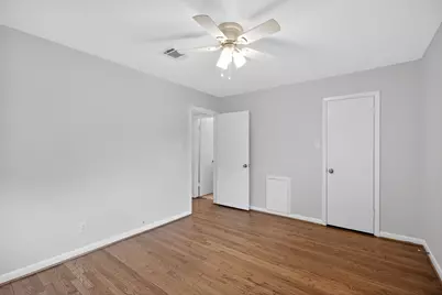 5014 Viking Drive, Houston, TX 77092 - Photo 36
