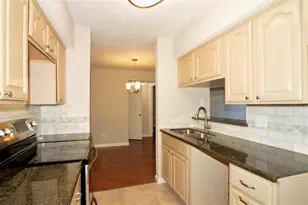 3300 Pebblebrook Dr, Seabrook, TX 77586 - Photo 2