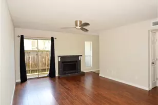 3300 Pebblebrook Dr, Seabrook, TX 77586 - Photo 6