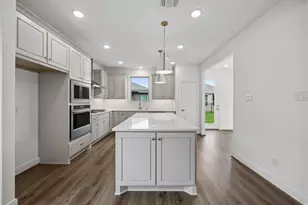 14317 Bluebonnet Bnd Ct, Willis, TX 77318 - Photo 12