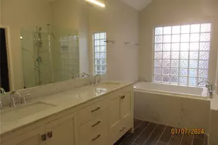 1110 Parkhaven Ln, Houston, TX 77077 - Photo 22