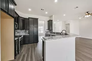 6635 Freret Bayou Dr, Baytown, TX 77523 - Photo 8