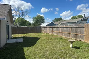 15731 Castorglen Dr, Houston, TX 77598 - Photo 18