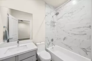 1606 Northwood St, Houston, TX 77009 - Photo 20