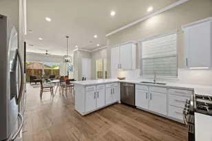 1606 Northwood St, Houston, TX 77009 - Photo 14