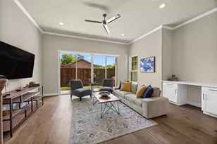 1606 Northwood St, Houston, TX 77009 - Photo 8