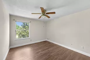 11319 Briar Forest Dr, Houston, TX 77077 - Photo 22