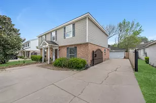 11319 Briar Forest Dr, Houston, TX 77077 - Photo 1