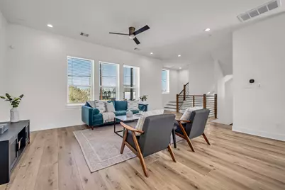 724 E 33rd Street, Houston, TX 77022 - Photo 10