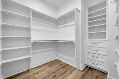 724 E 33rd Street, Houston, TX 77022 - Photo 22