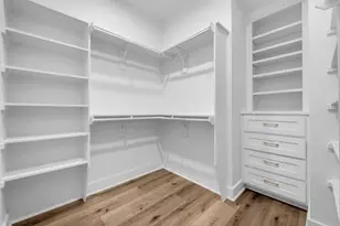 724 E 33rd St, Houston, TX 77022 - Photo 22