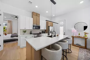 9019 Comal St, Houston, TX 77051 - Photo 6