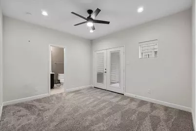 403 N Nagle Street #B, Houston, TX 77003 - Photo 4