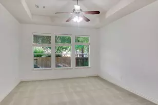 27 Frontera, The Woodlands, TX 77382 - Photo 18