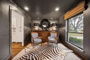 8106 Beverly Hill St, Houston, TX 77063 - Photo 6