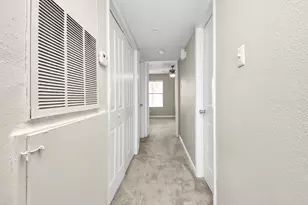 1201 Enterprise Ave, League City, TX 77573 - Photo 18