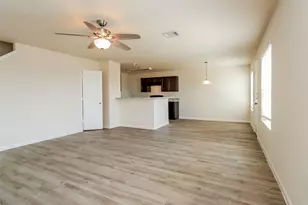 22014 Grand Majestic Dr, Houston, TX 77073 - Photo 4