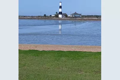 805 Nelson Avenue, Port Bolivar, TX 77650 - Photo 6