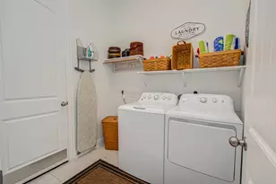 9115 Regan Wy, Mont Belvieu, TX 77523 - Photo 24