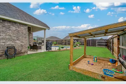 9115 Regan Way, Mont Belvieu, TX 77523 - Photo 28