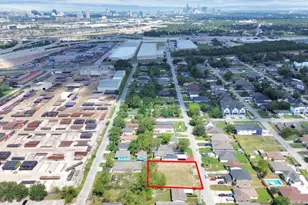 8222 Cannon St, Houston, TX 77051 - Photo 6